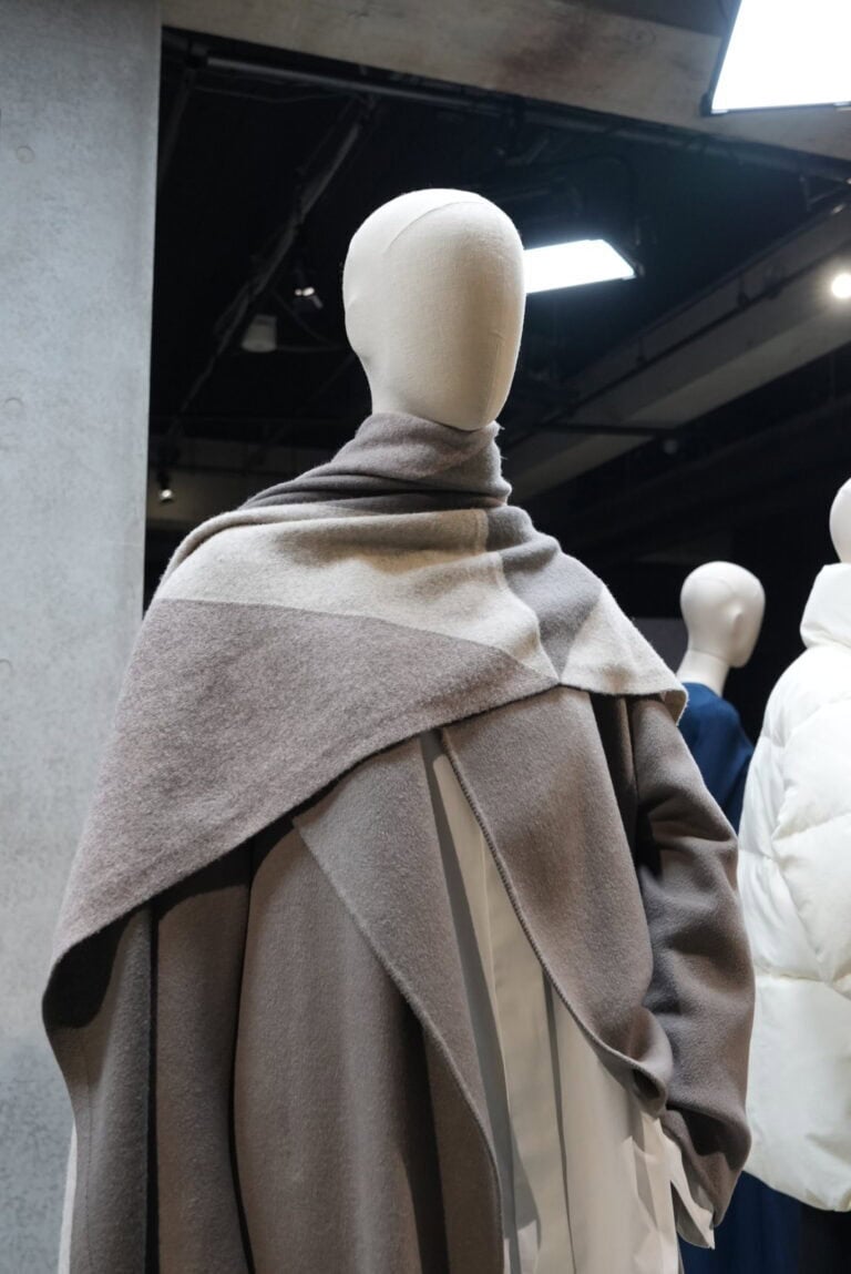 PLST_ジオメトリックニットストール