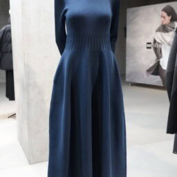 PLST_ニットフレアワンピース