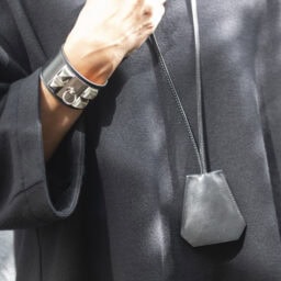 「エルメス」のクロシェット