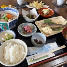 新潟県魚沼市　農家レストラン　食彩すもん