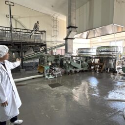 新潟県魚沼市　緑川酒造　