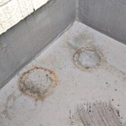 掃除前のベランダ