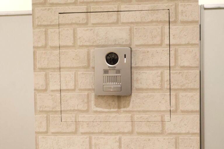 カメラつきインターホン