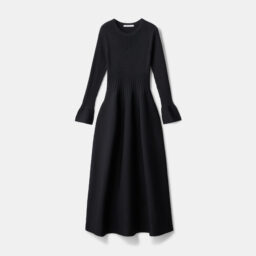 ニットフレアワンピース　￥19,000