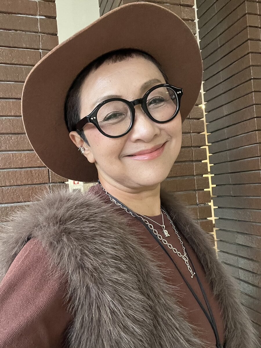 「しまむら」のシャギーベストコーデ