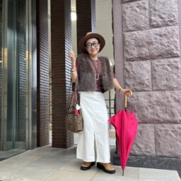 「しまむら」のシャギーベストコーデ