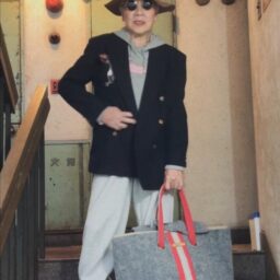 大人休日リラックスコーデ