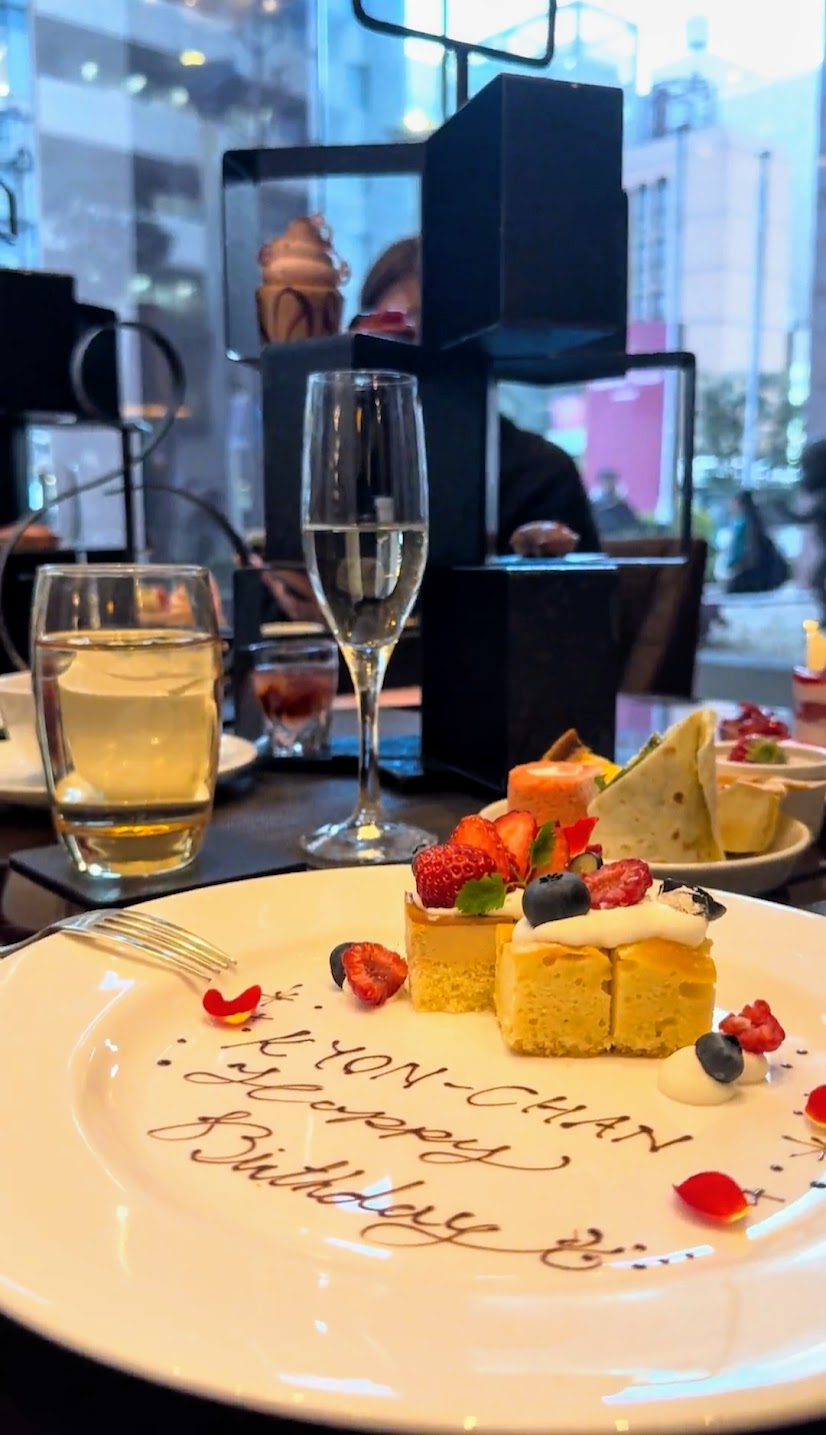 お誕生日祝いのプレートをお願いしました