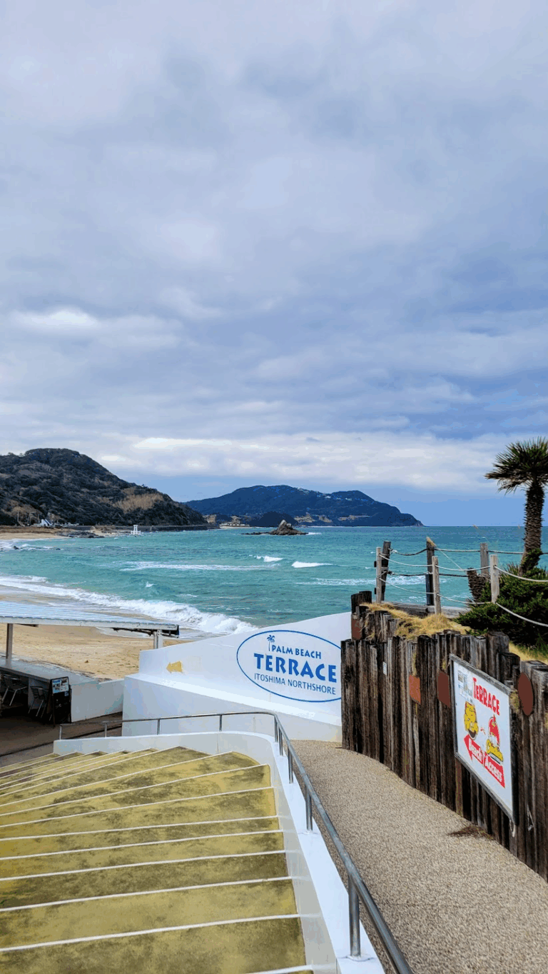 階段を降りた先にフォトスポットがあります