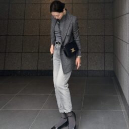 Jacket／beautiful people、Knit／ MUJI、Pants／upper hights、Bag,Belt,Shoes／CELINE