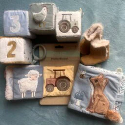 スーパーMonoprixの男の子用布おもちゃ　19€〜28€