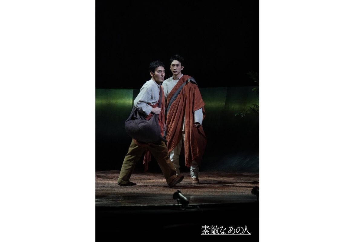 舞台シッダールタ_修行へと向かうシッダールタ（草彅剛）