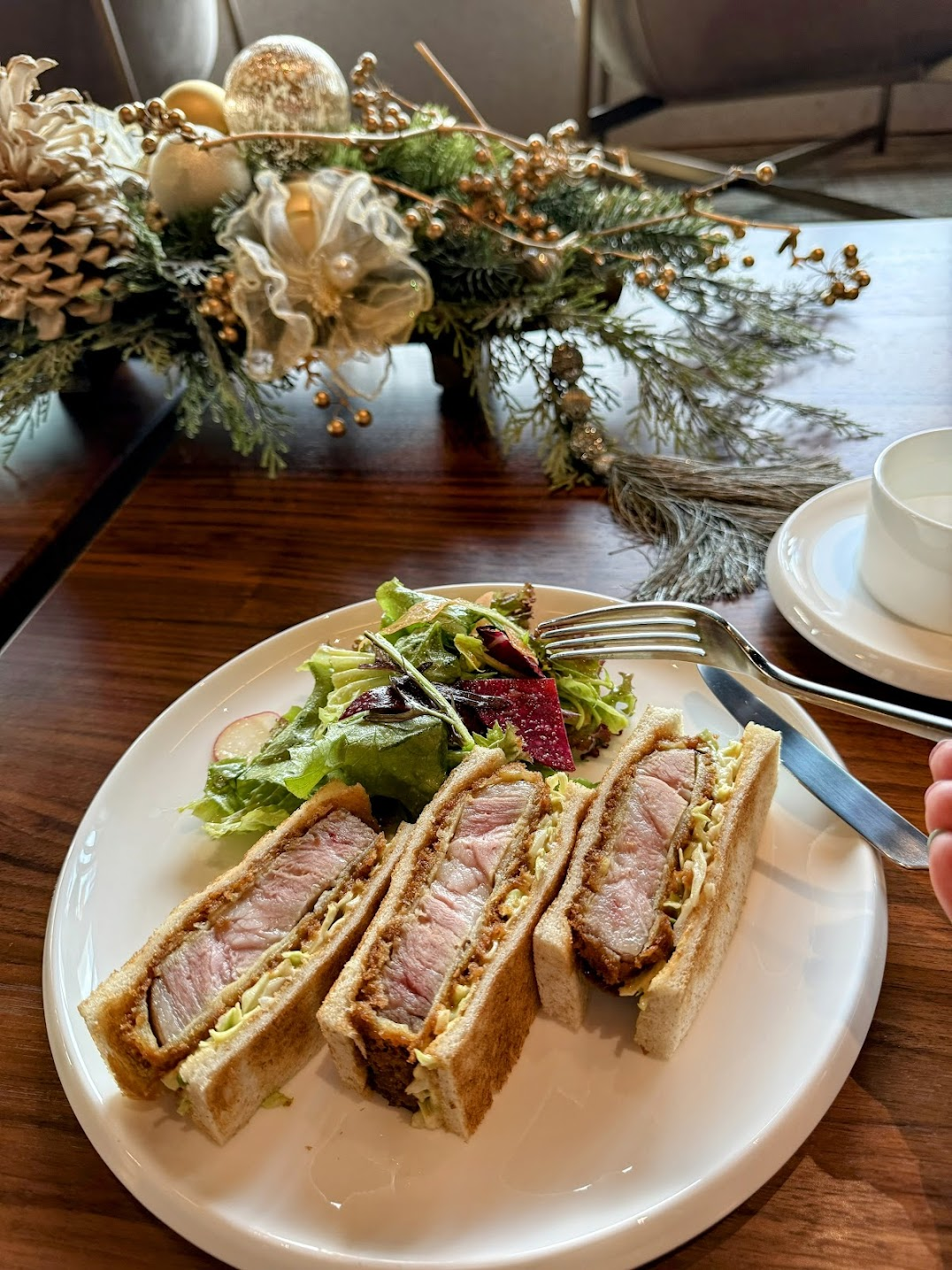 お酒だけでなくお茶や軽食もいただけます