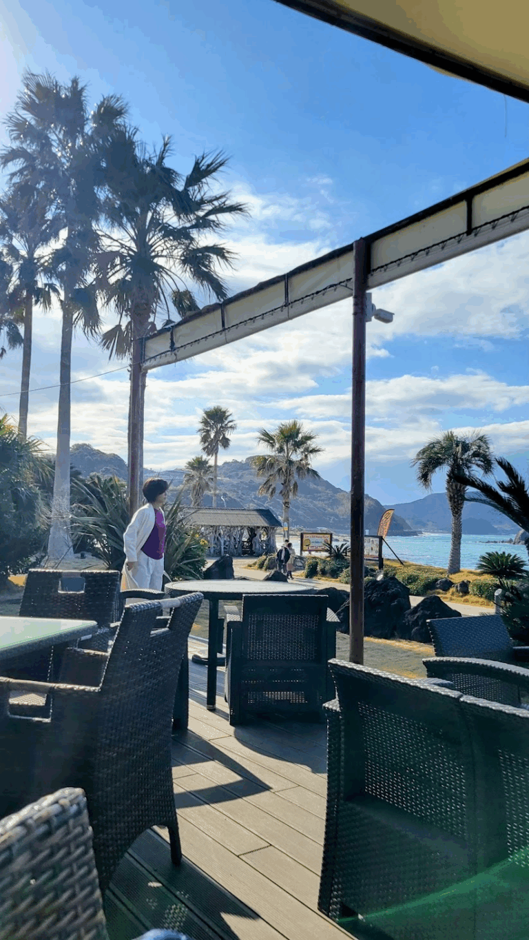 レストラン「パームビーチ」テラス