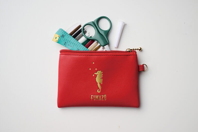 『素敵なあの人』2025年1月号付録 フクゾーポーチ