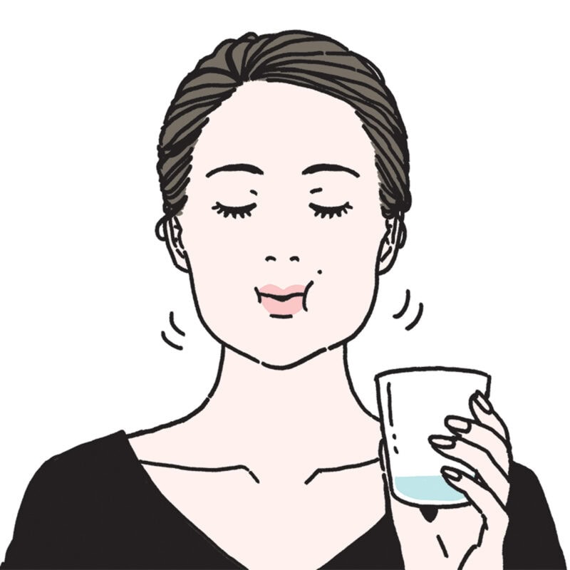 【60代ヘルスケア】年末年始の口臭対策！気兼ねなくおしゃべりを楽しむために行いたい、簡単トレーニング＆マッサージ4選