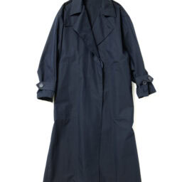 コート¥47,300／ルージュ・ヴィフ（アバハウスインターナショナル オンラインストア）