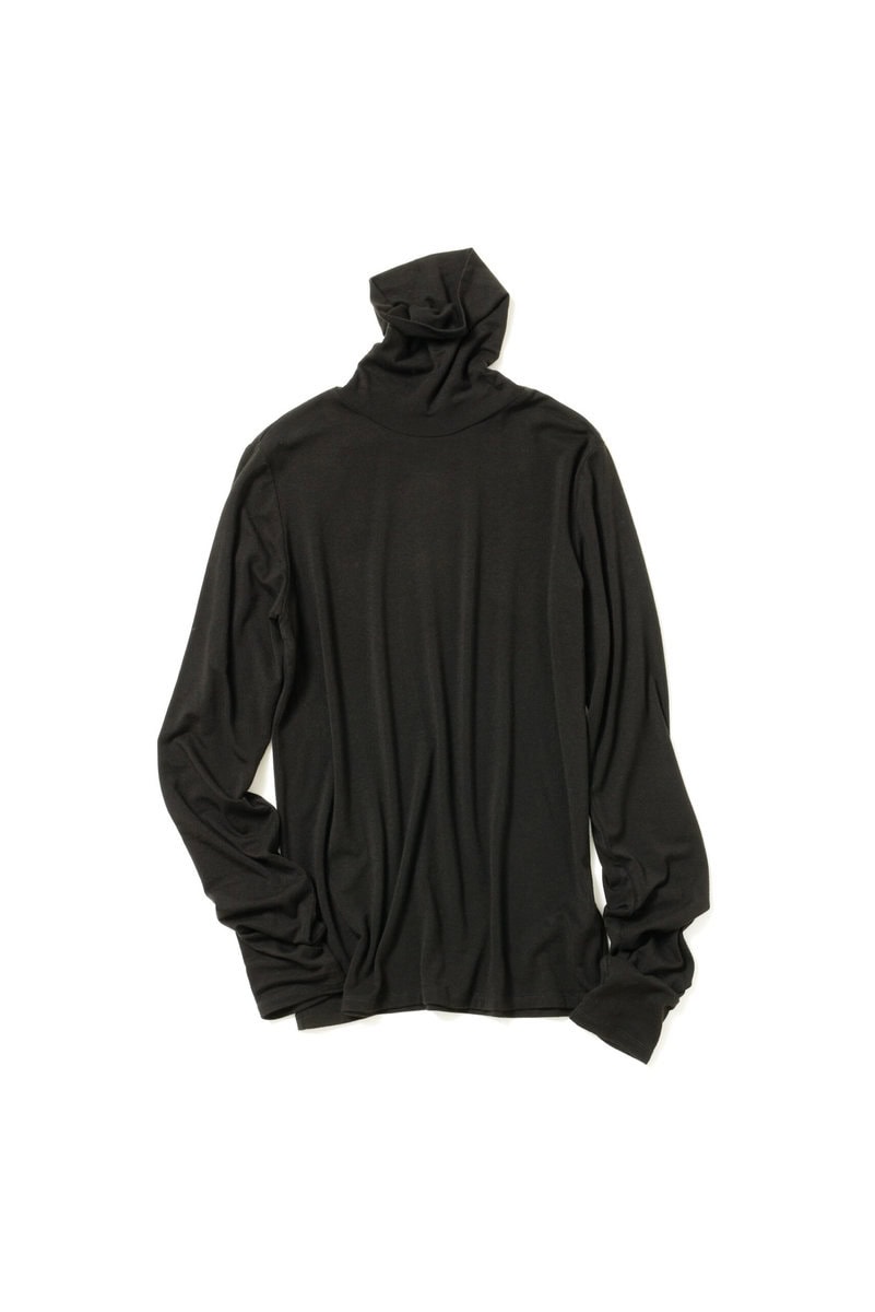 ニット¥7,150/ステートオブマインド(ゲストリスト)