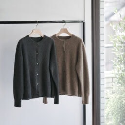 人気フレンチカジュアルブランド「human woman（ヒューマン ウーマン）」の上質ニット。 可愛いさも肌触りも着心地も◎！ 【秋冬ニットコーデ】