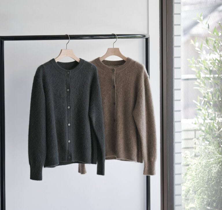 人気フレンチカジュアルブランド「human woman(ヒューマン ウーマン)」の上質ニット。 可愛いさも肌触りも着心地も◎! 【秋冬ニットコーデ】