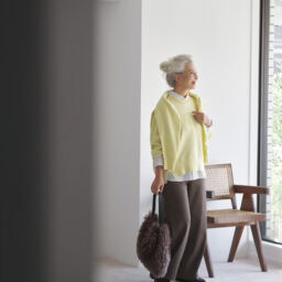 人気フレンチカジュアルブランド「human woman（ヒューマン ウーマン）」の上質ニット。 可愛いさも肌触りも着心地も◎！ 【秋冬ニットコーデ】