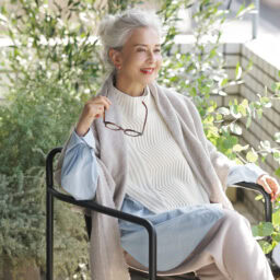 人気フレンチカジュアルブランド「human woman（ヒューマン ウーマン）」の上質ニット。 可愛いさも肌触りも着心地も◎！ 【秋冬ニットコーデ】