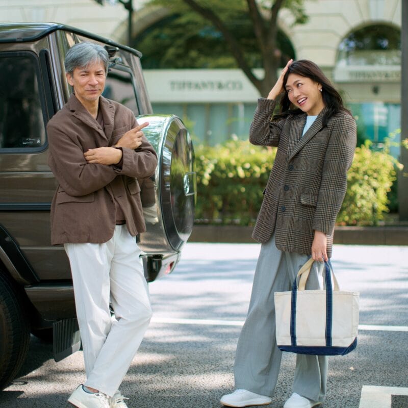 【60代ファッション】人気モデル前田典子さんが夫婦で共演！ゴルフ旅行の匂わせリンクコーデをご紹介【60代秋の着まわし30days Day18】