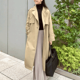 桜井智子さんのリブスカートを取り入れたお仕事コーデ①