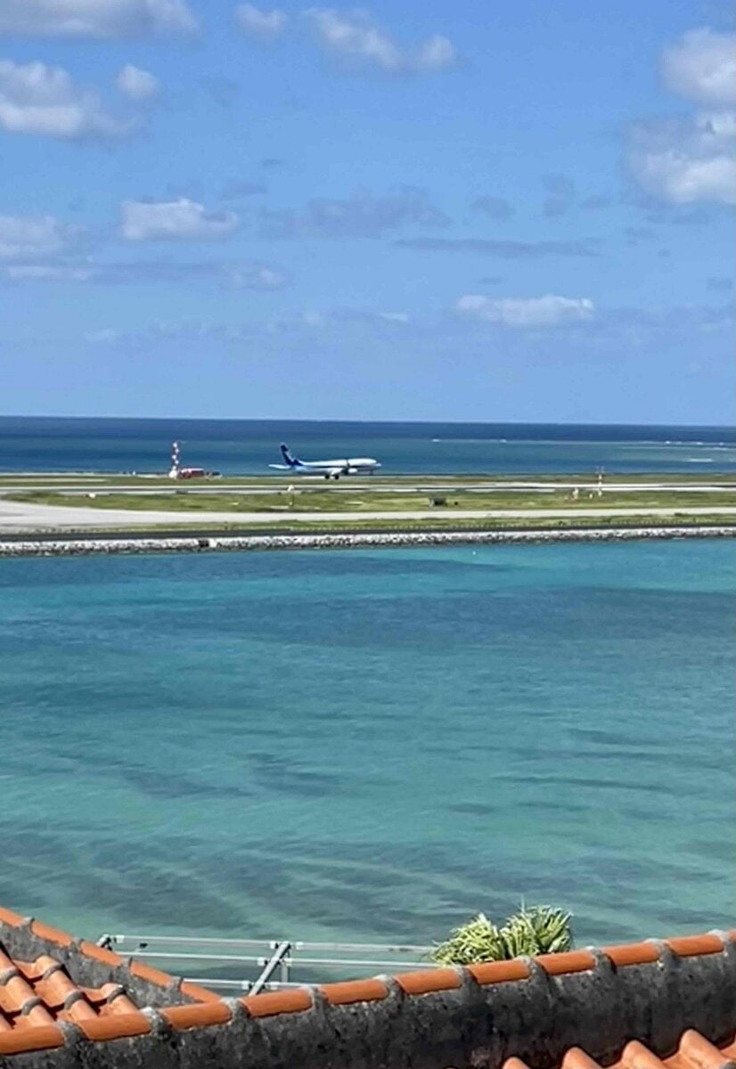 瀬長島ウミカジテラスのレストラン「POSILLIPO」からの景色