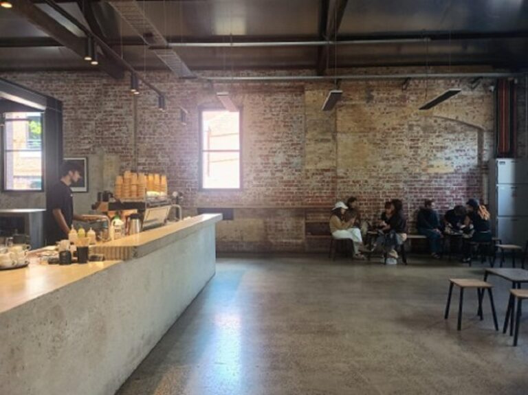 メルボルン「Lune Croissanterie」内観②