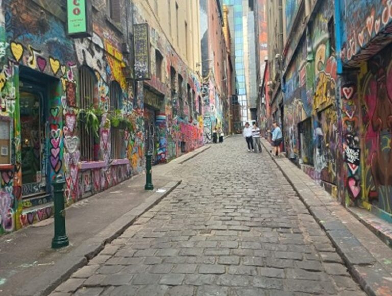 メルボルンの壁画②