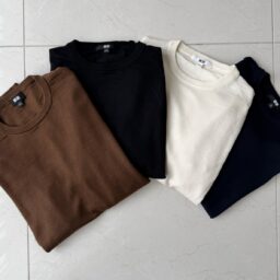 豊田さんお気に入りのユニクロ エクストラファインメリノクルーネックセーター