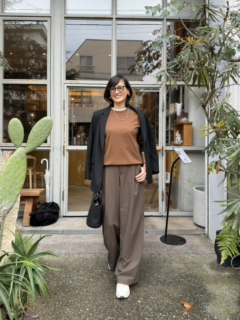 ジャケットを羽織って