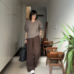 ZARAのニットを着回し