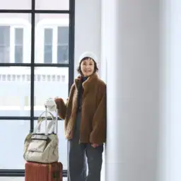 頑丈で雨に強く使い勝手がいいスーツケース＆バッグがよき相棒