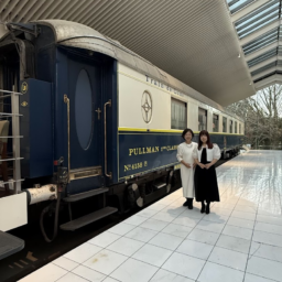 オリエント急行貸切ティータイムの特別感　16：05〜16：45（40分）