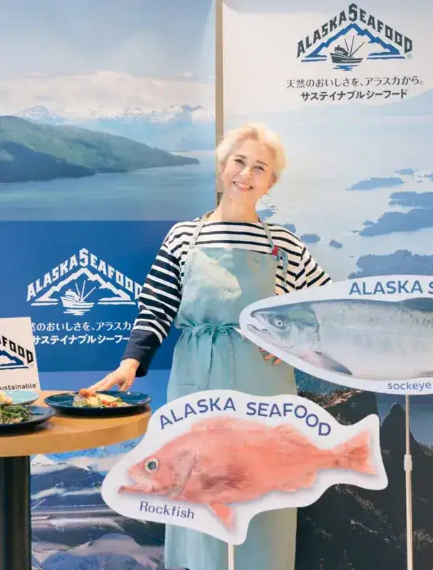 結城アンナさん考案のソースでいただく、おいしいアラスカシーフードを読者の皆さんが試食！ トークショーとサステイナブルな海で育まれた天然のアラスカシーフードの味に盛り上がりました【イベントレポート】
