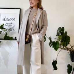 篠部さん_パフスウェットバギーパンツ