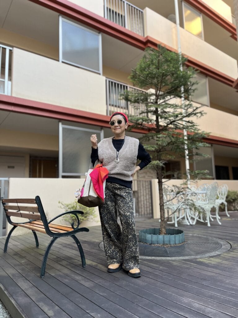 加藤理恵さんのアニマル柄パンツ