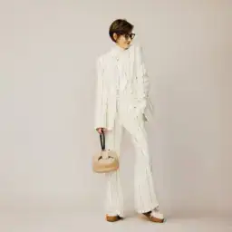 【第4位】【60代のおしゃれコーデ】シニアが輝く着こなしには〈クリーンさ〉と〈華やぎ〉がポイント！おしゃれのプロが選んだ4スタイル