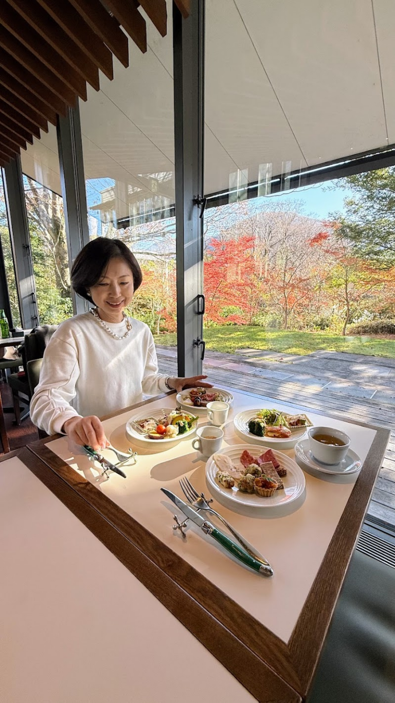 この景色に見惚れながらのランチタイムはご褒美時間