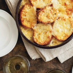 ガーリックチーズトーストグラタン