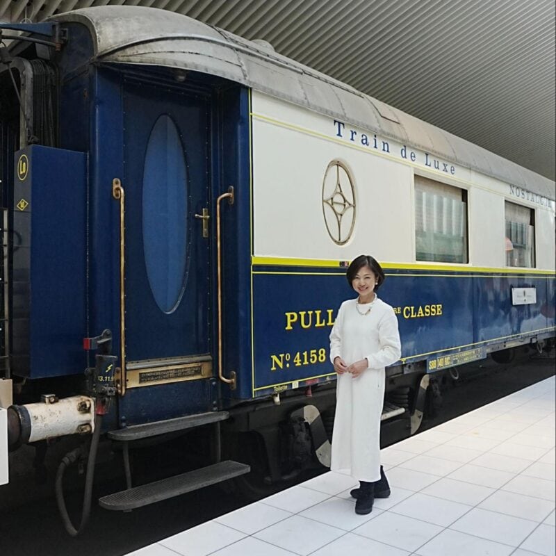 【60代女子旅】箱根でオリエント急行を貸切!アートと美食を一気に楽しむ、大人のための1日旅へ!