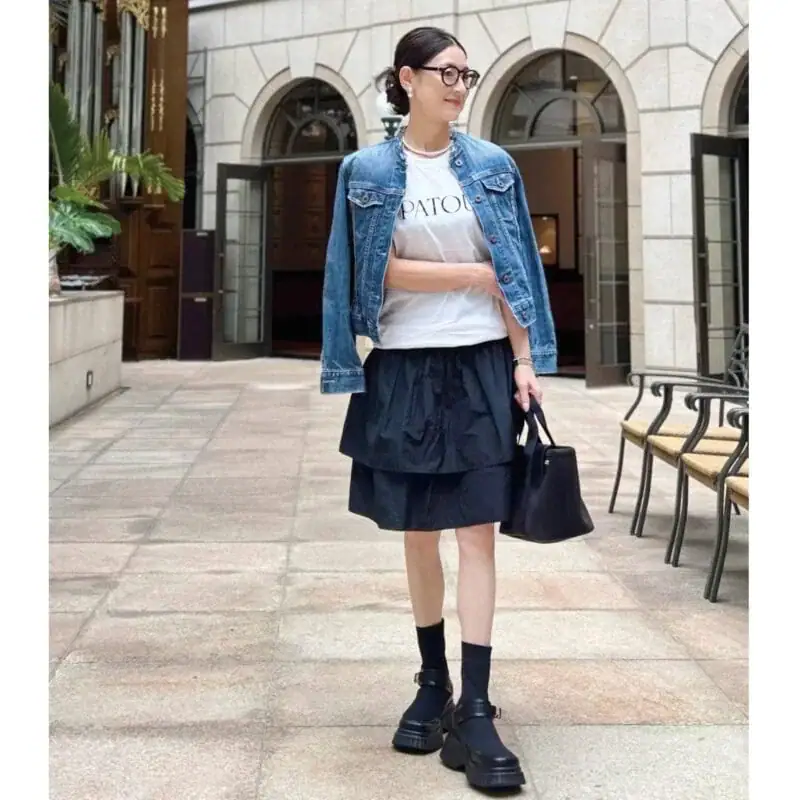 【第6位】【インスタグラムで話題】50代Mieさんの“大人カジュアル＆まとめ髪”が素敵すぎる！