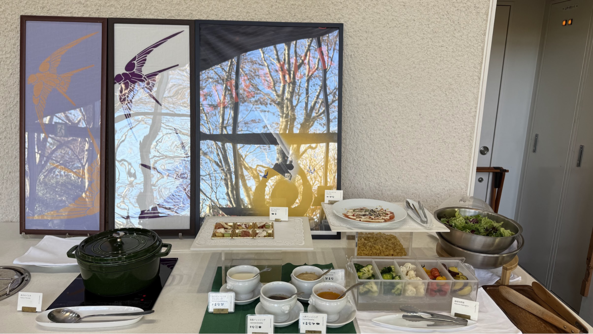 セミビュッフェの様子：クリのミニスープ、おかわりしちゃいました。