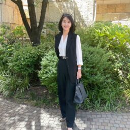 有村さん_タックワイドパンツ2