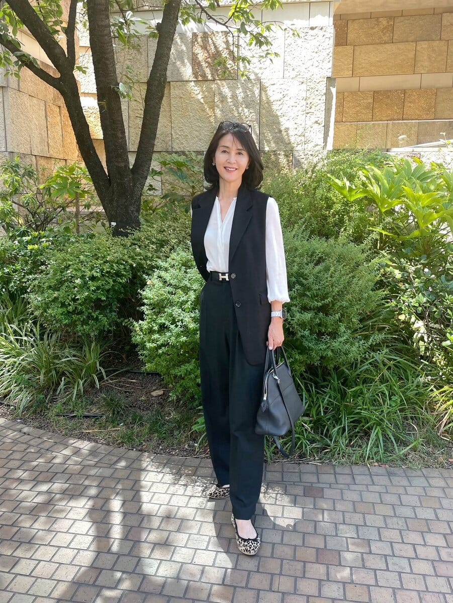 有村さん_タックワイドパンツ2