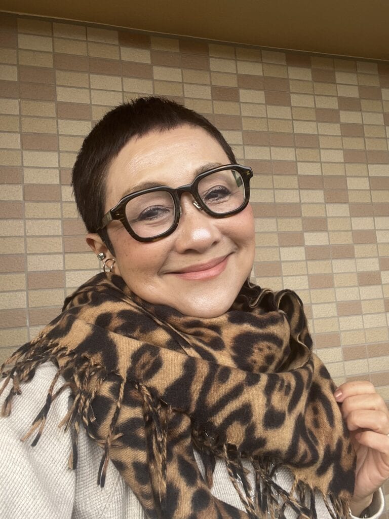 加藤理恵さんのストールファッション