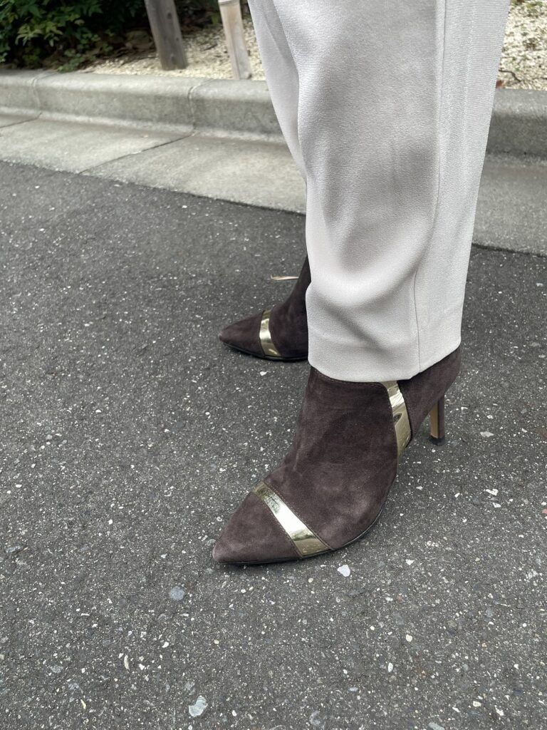 MODA DI FAUSTOのショートブーツ