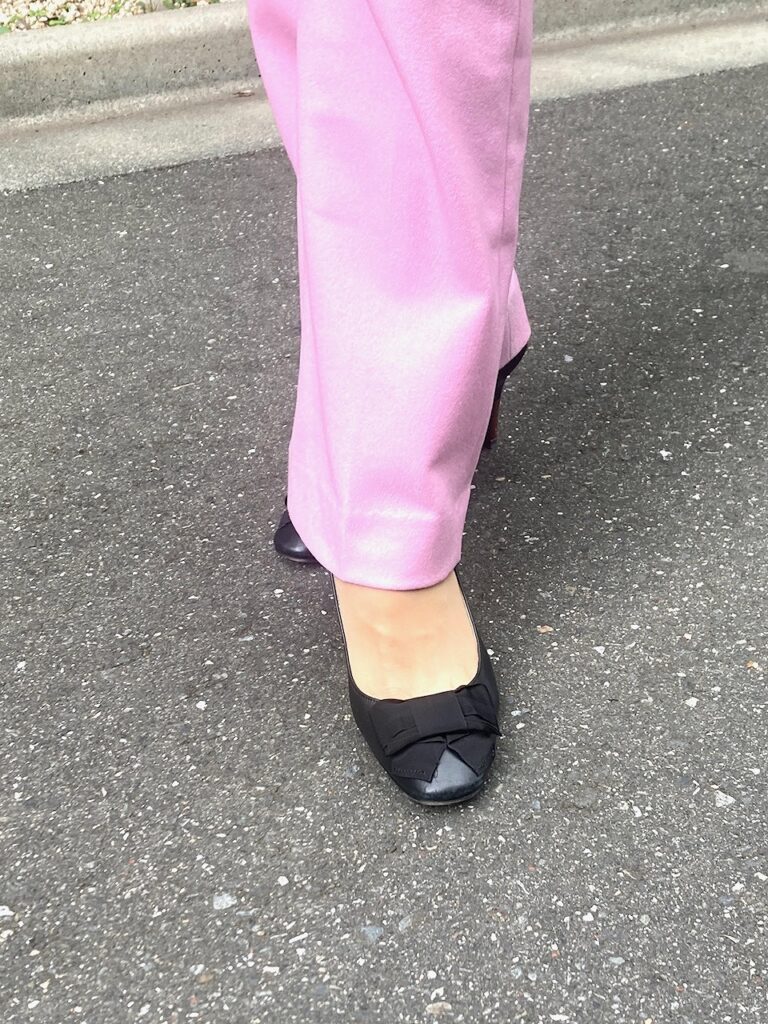 『LANVIN』のリボンパンプス